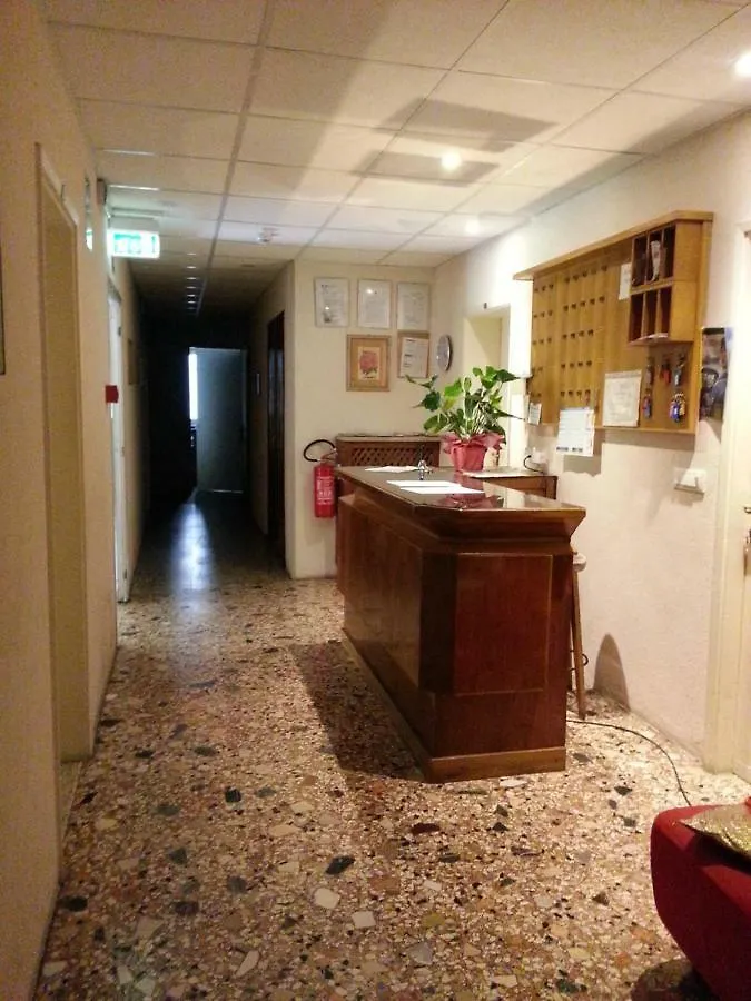 *** Hotel Pensione Trento Mestre Itália
